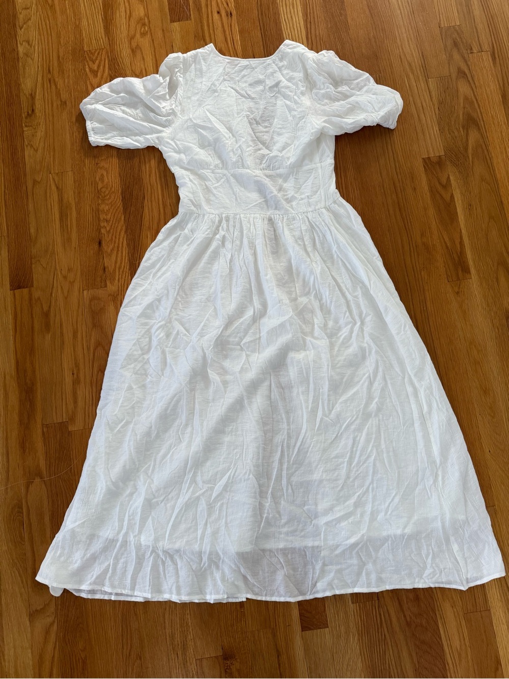 Commense White Puff-Sleeve Dress with Gathered Waist